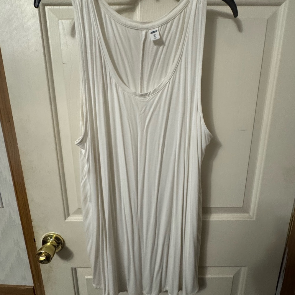 Old Navy Cream Tank Top